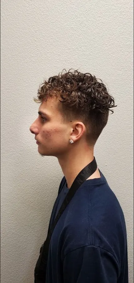 Men’s haircut and fade by Andrew Stylez Hair in Las Vegas